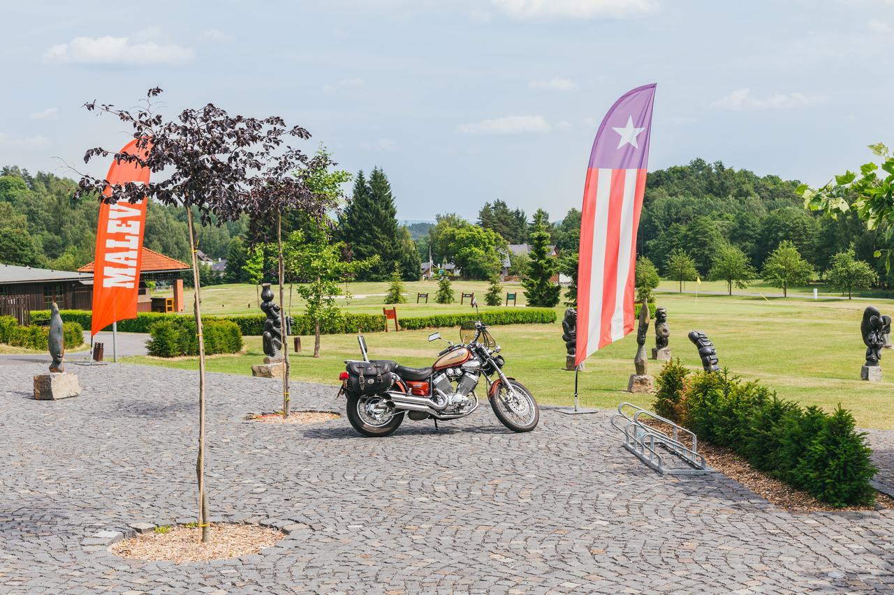 Resort Malevil Jablonné v Podještědí Exterior foto