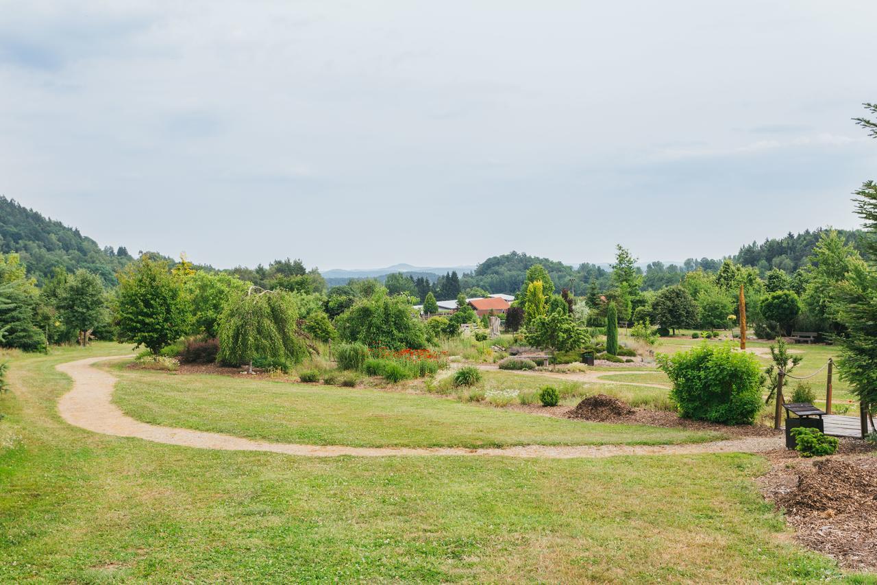 Resort Malevil Jablonné v Podještědí Exterior foto